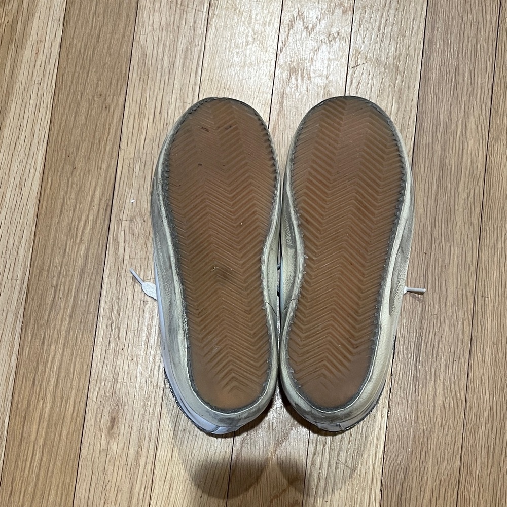 Golden Goose White and Gray Sneakers - Picture 5 of 8